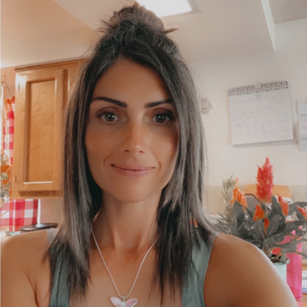 Meet your Posher, Amber